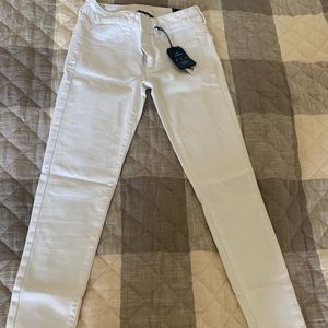 Brand new American Eagle Jeans